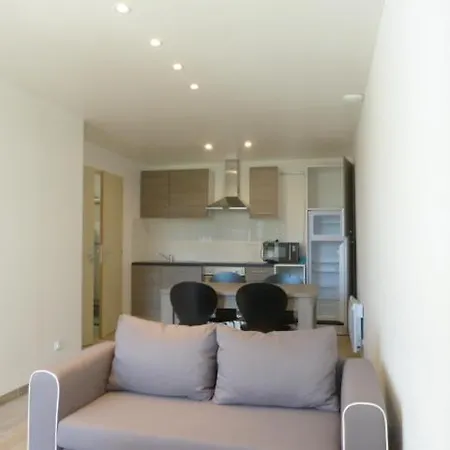 Logement Au Calme Au Pied Des Jardins 19B Mauleon